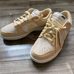 NWT Nike Low Top Sneakers in Peach and Cream with Yellow Swoosh